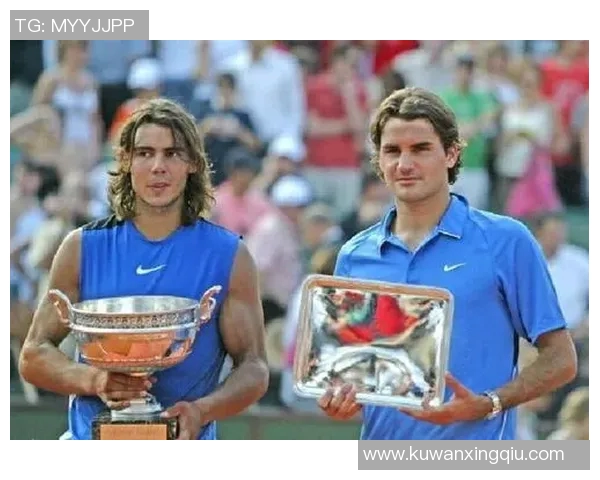 黄蜂与国王激战正酣1月26日精彩对决回顾与分析